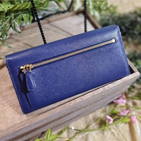 Authentic Prada Long Wallet - Picture 4 of 15